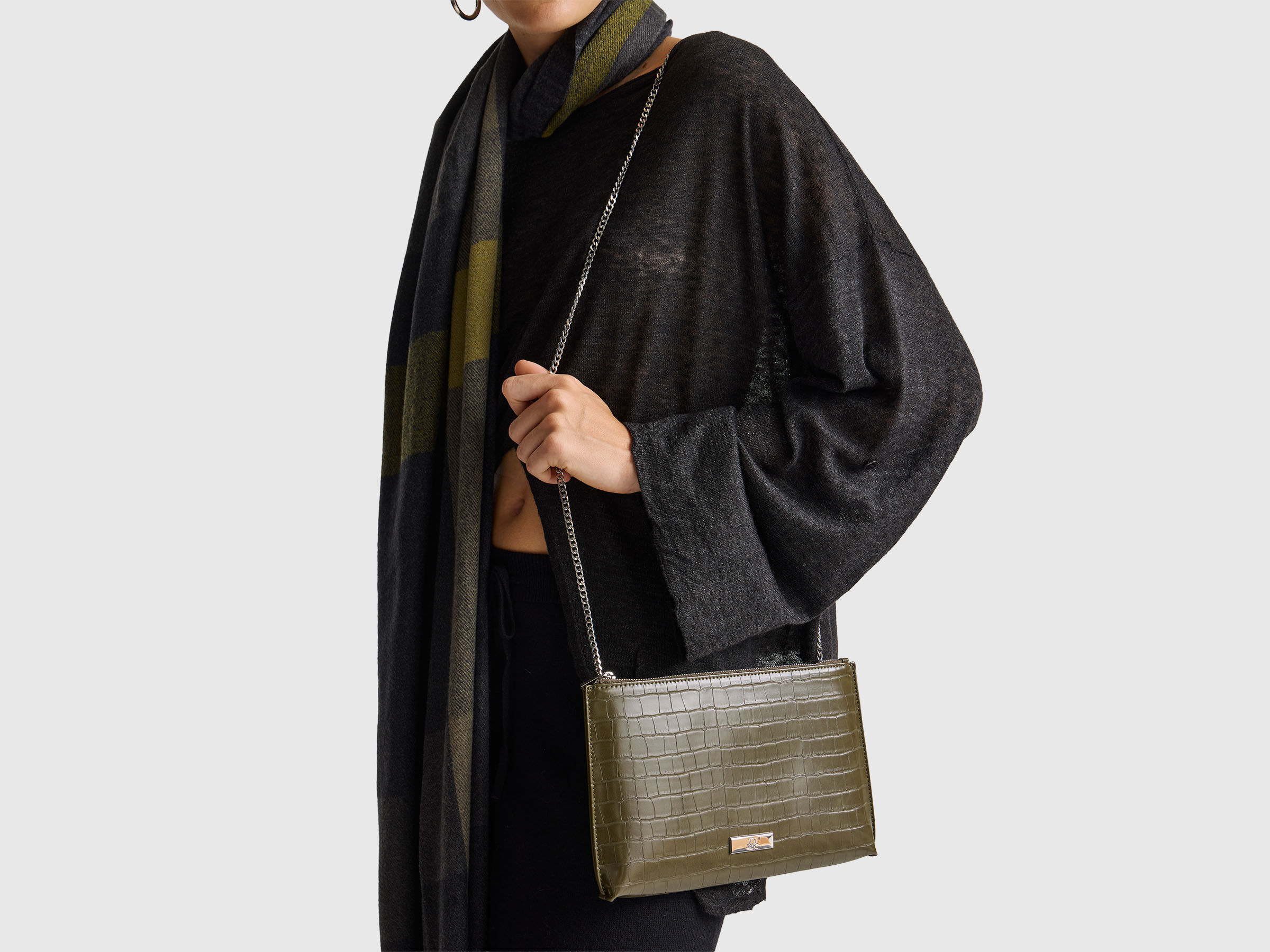 DOCUMENT HOLDER Women image number 4